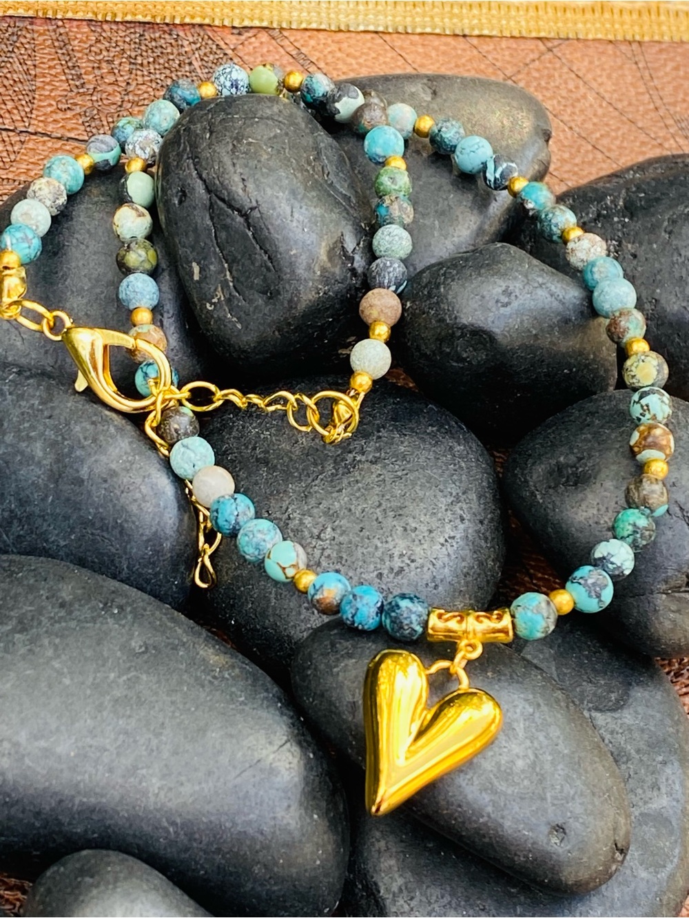Gold Heart Pendant Turquoise Bead Necklace - Women's Fashion Jewelry